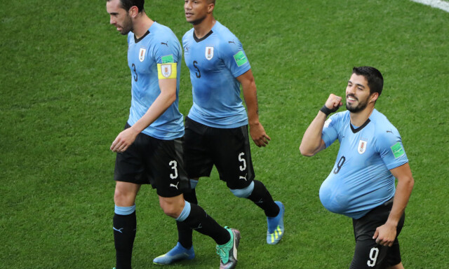 Uruguay avanserte uten å imponere